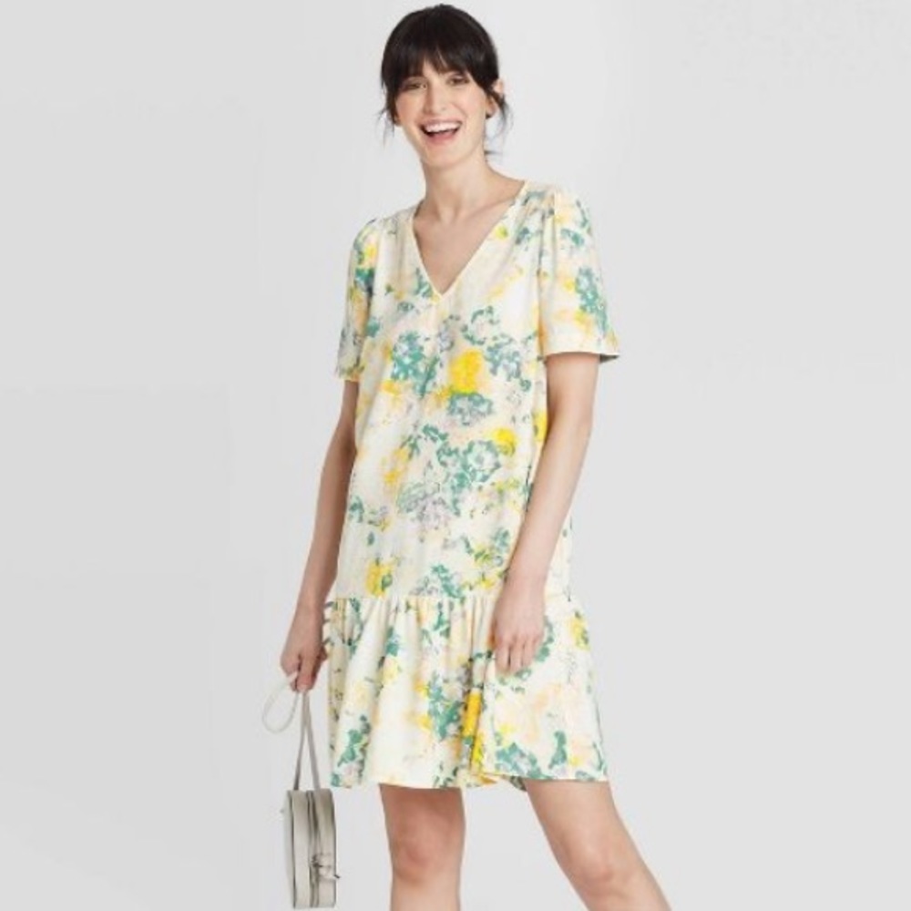‼️NWOT‼️ Floral dress